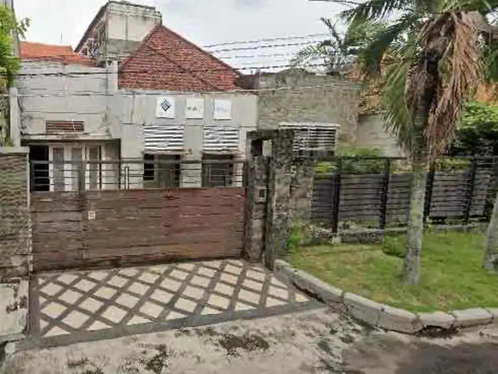 Dijual Rumah Pusat Kota Surabaya Lebar 14.5m
