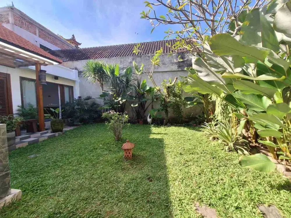 Rumah Style Villa di Dalung Permai Kuta Utara