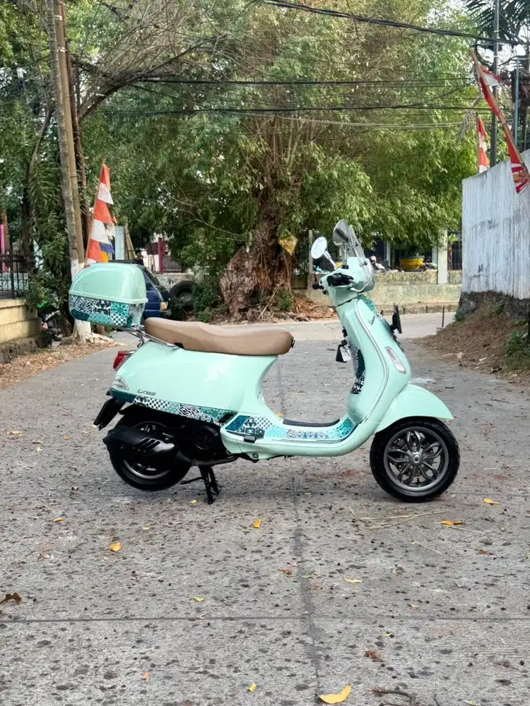 VESPA LX 125 IGET 2023 LIMITED EDITION BATIK TERMURAH!