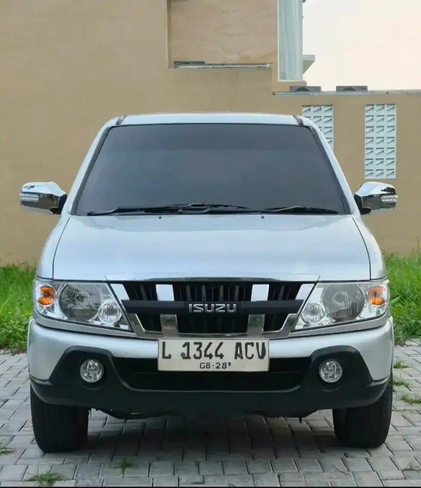 Izusu Panther LV Diesel Turbo 2019 Istimewa Tgn1 Cepat Ada Keperluan
