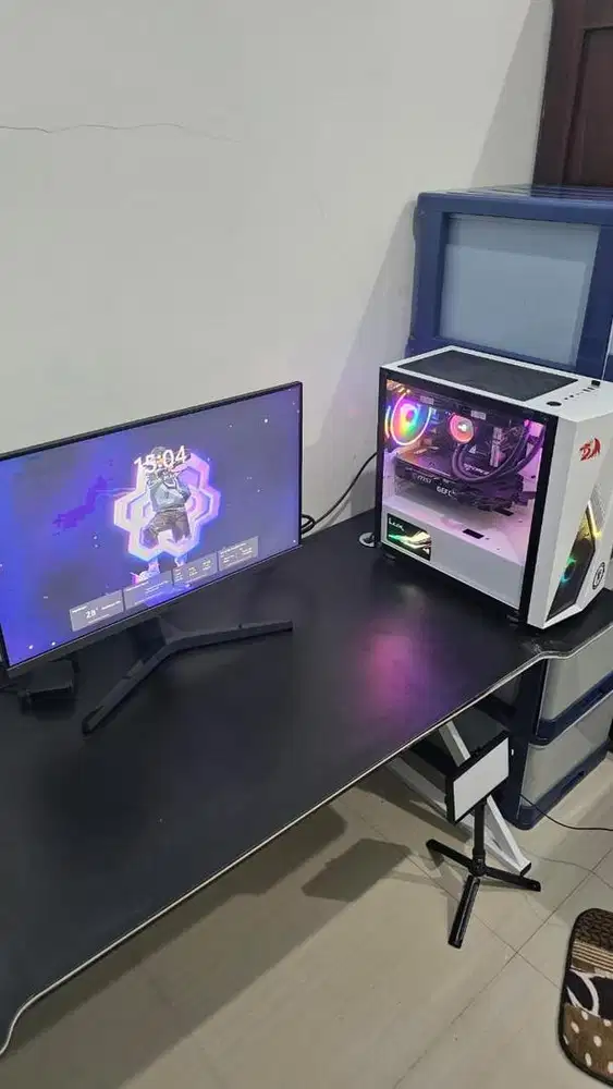 PC Gaming RGB Bekas (1 Set dengan Monitor)