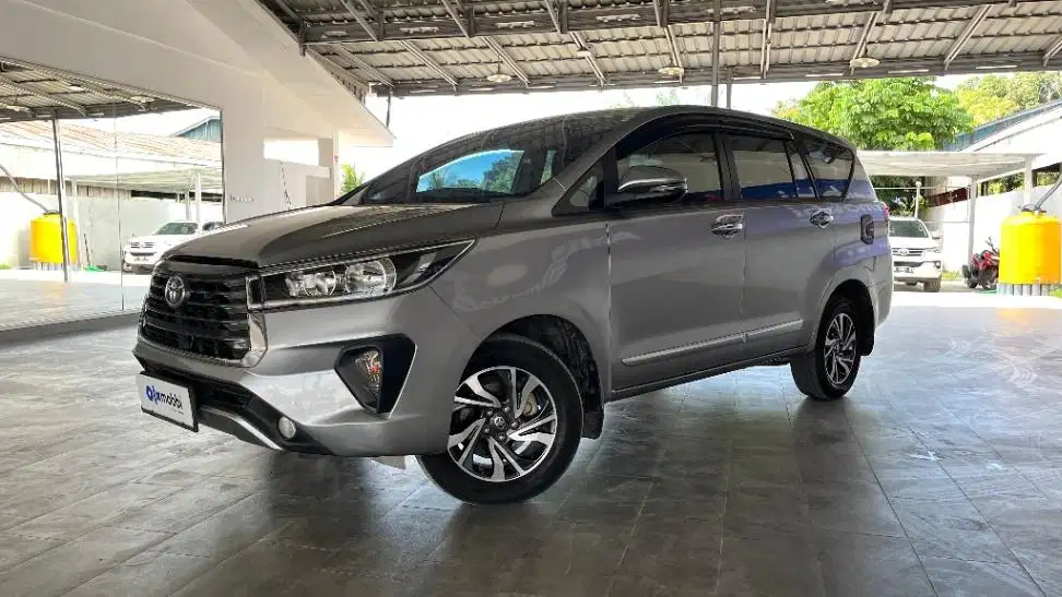 Toyota Kijang Innova 2.4 G Diesel Matic 2022 Silver KTYJ