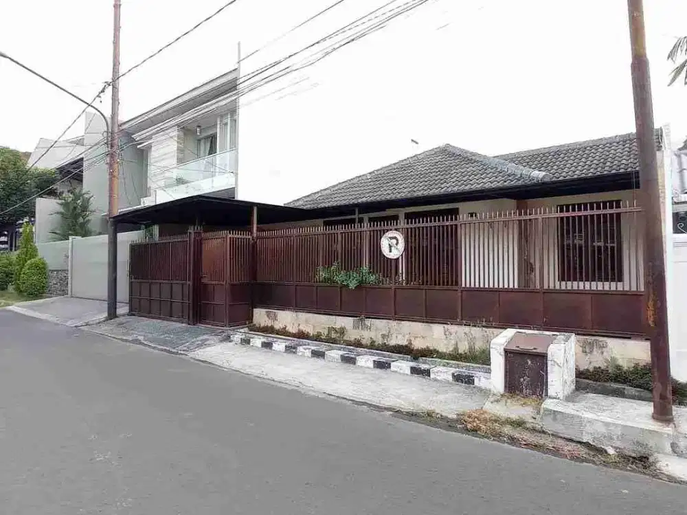 Rumah 1 Lantai Darmo Baru Barat DBB Surabaya Barat