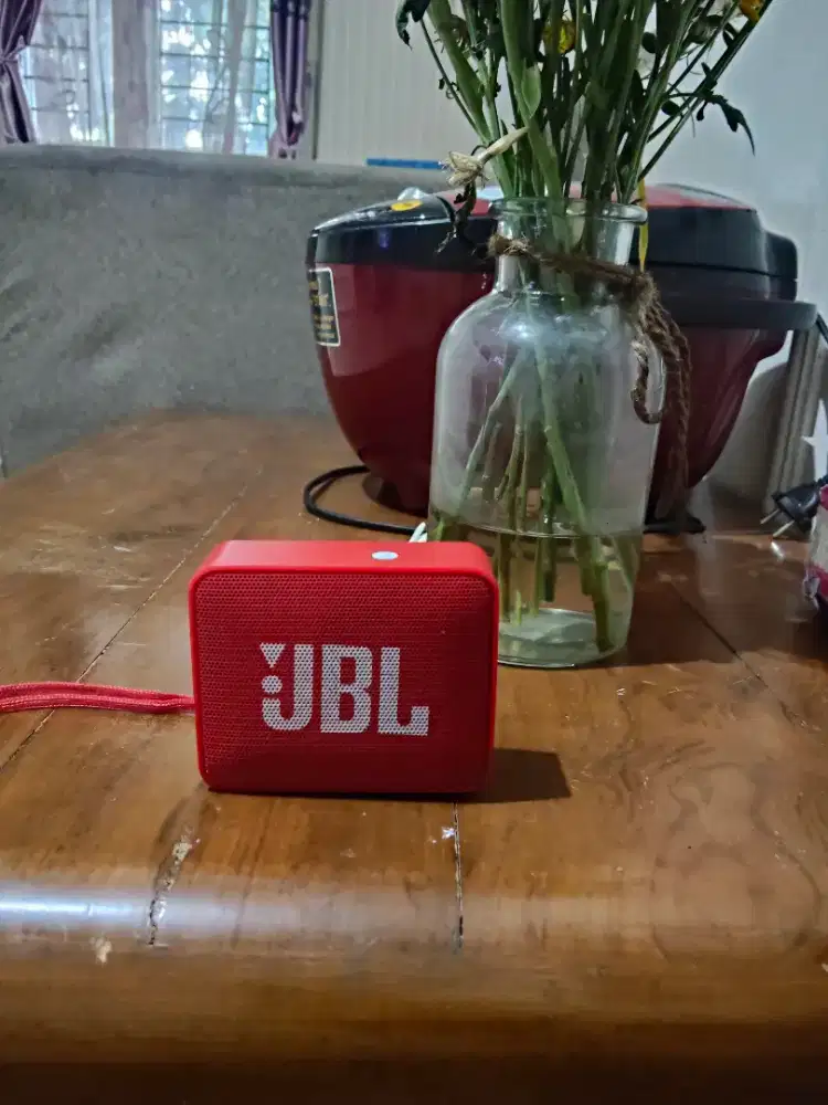 Speaker bluetooth JBL GO kondisi normal lancar jaya
