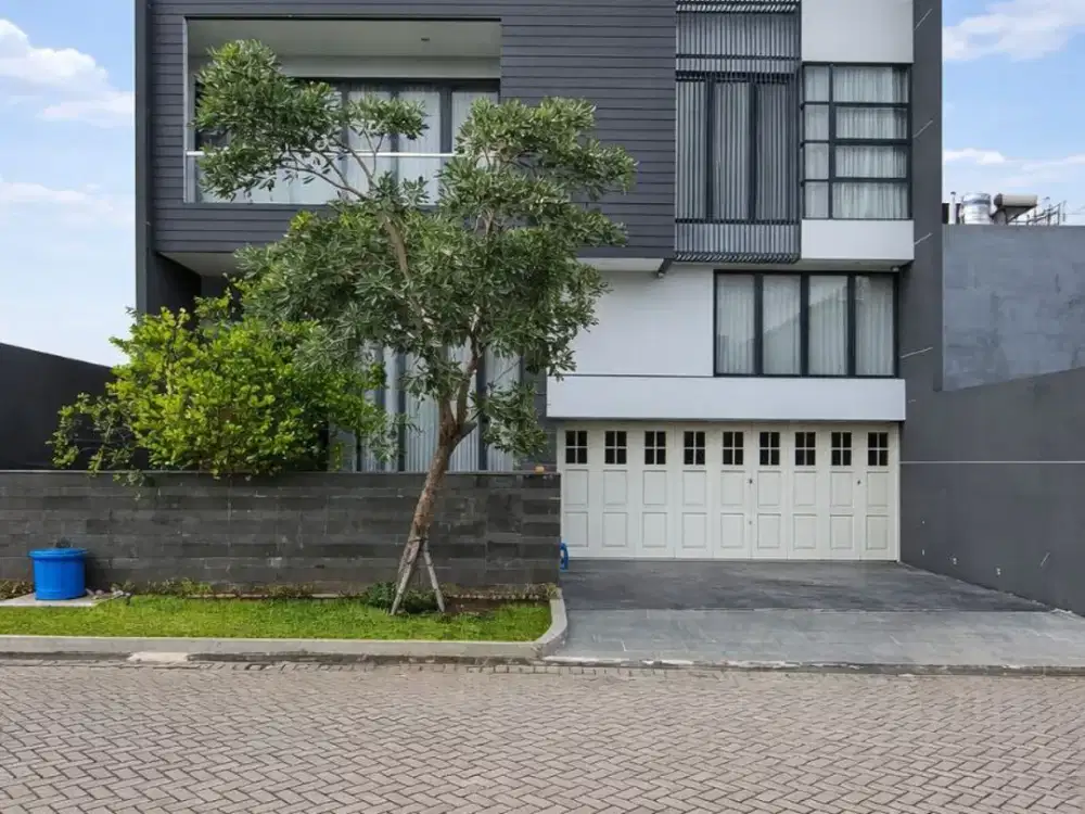 DIJUAL RUMAH DI WATERFRONT, CITRALAND