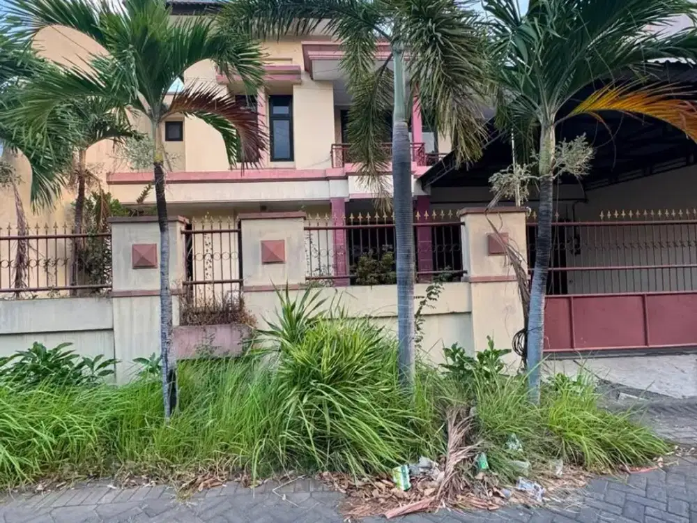 Disewakan Rumah Bagus, Mewah, dan Murah di Manyar Kertoadi