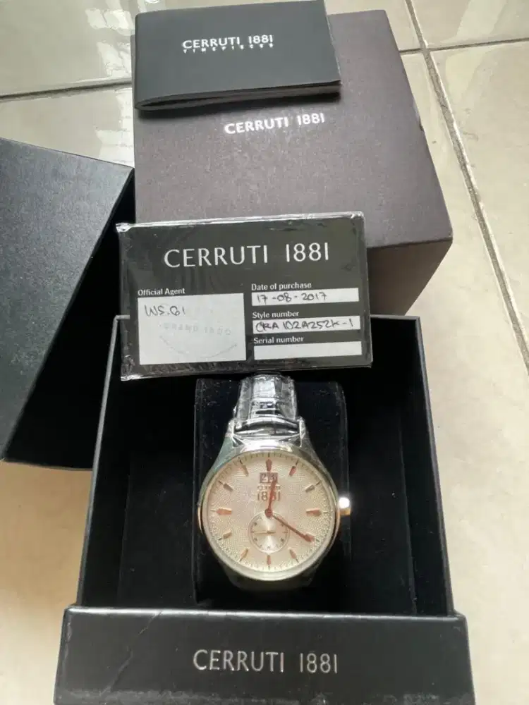 JAM TANGAN PRIA CERRUTI 1881 baru