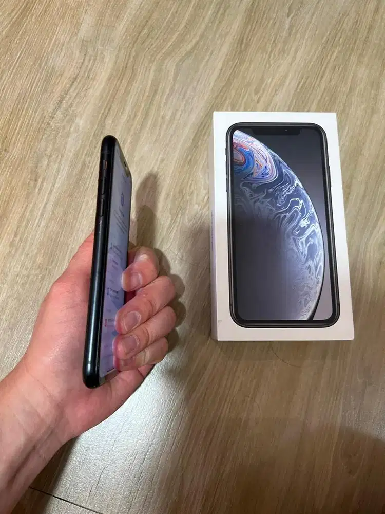 iphone xr 64gb second