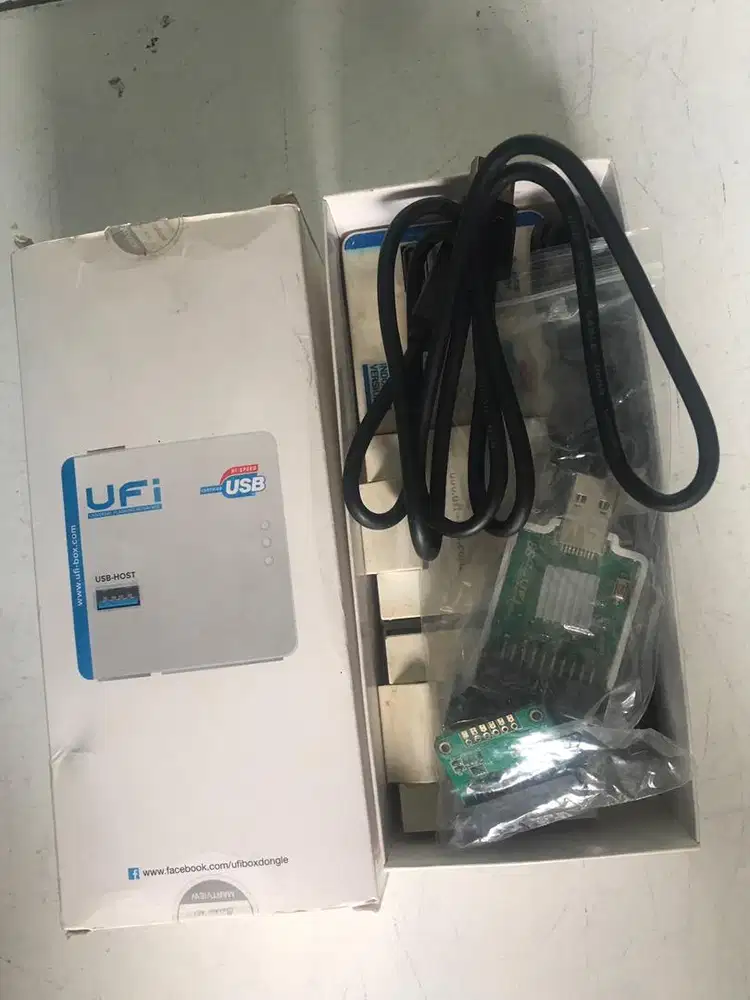 Ufi universal flasing interface