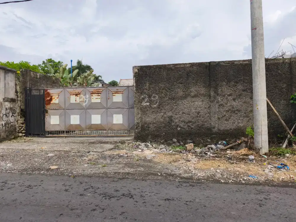 Di sewakan Gudang 10 are depan Terminal Pesiapan Tabanan