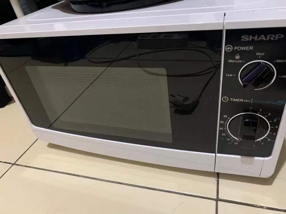 MICROWAVE SHARP