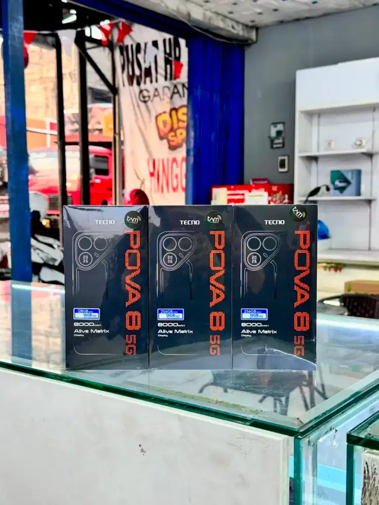 TECNO POVA 8 5G 8/256 BARU