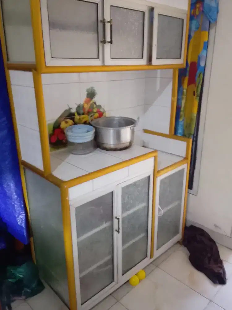 Rak piring tebel minus kaca ad yg retak /ilang