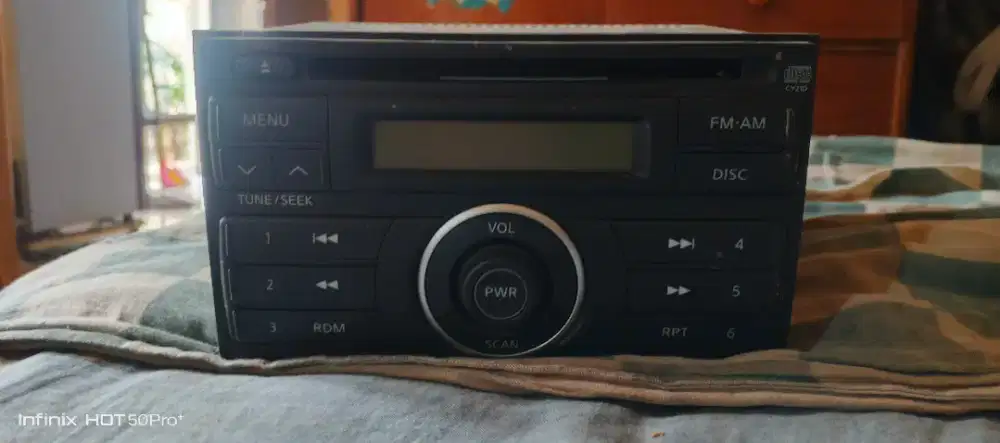 Tape Nissan disc