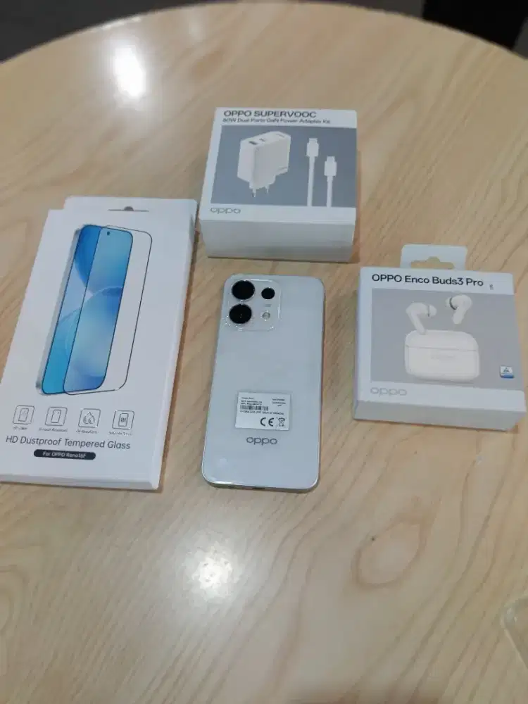 OPPO RENO 16F 5G 8/128
 OPPO RENO 16F 5G SPESIAL FREE AKSESORIS