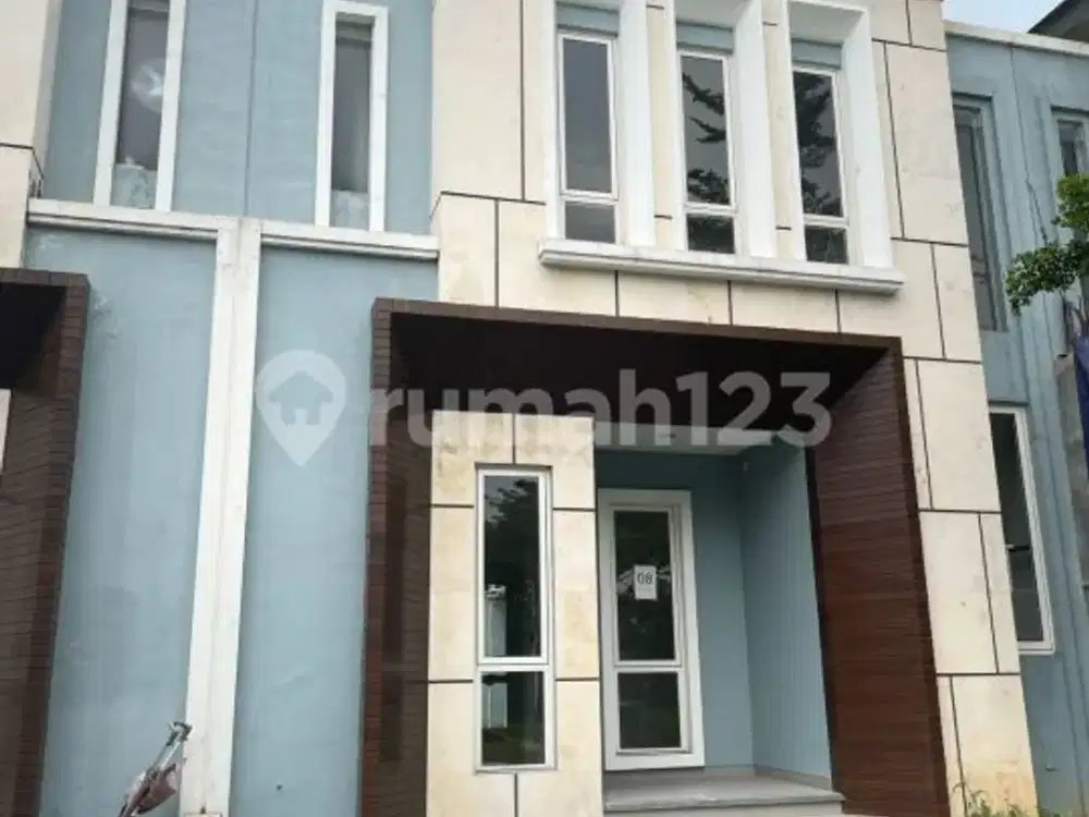 Dijual Cepat Rumah 2 Lantai di Alam Sutera Cluster Orlanda