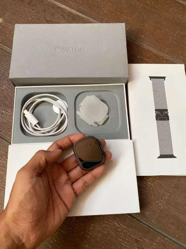 Apple watch ultra 2 49mm black titanium