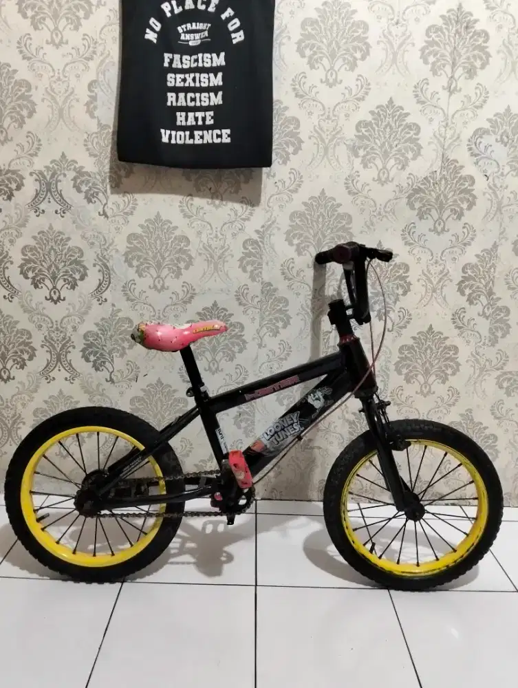 Sepeda BMX anak ukuran 16 untuk umur 4-7 tahun