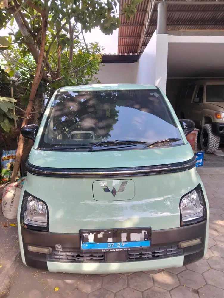 Wuling Air Ev 2023 hijau muda matic