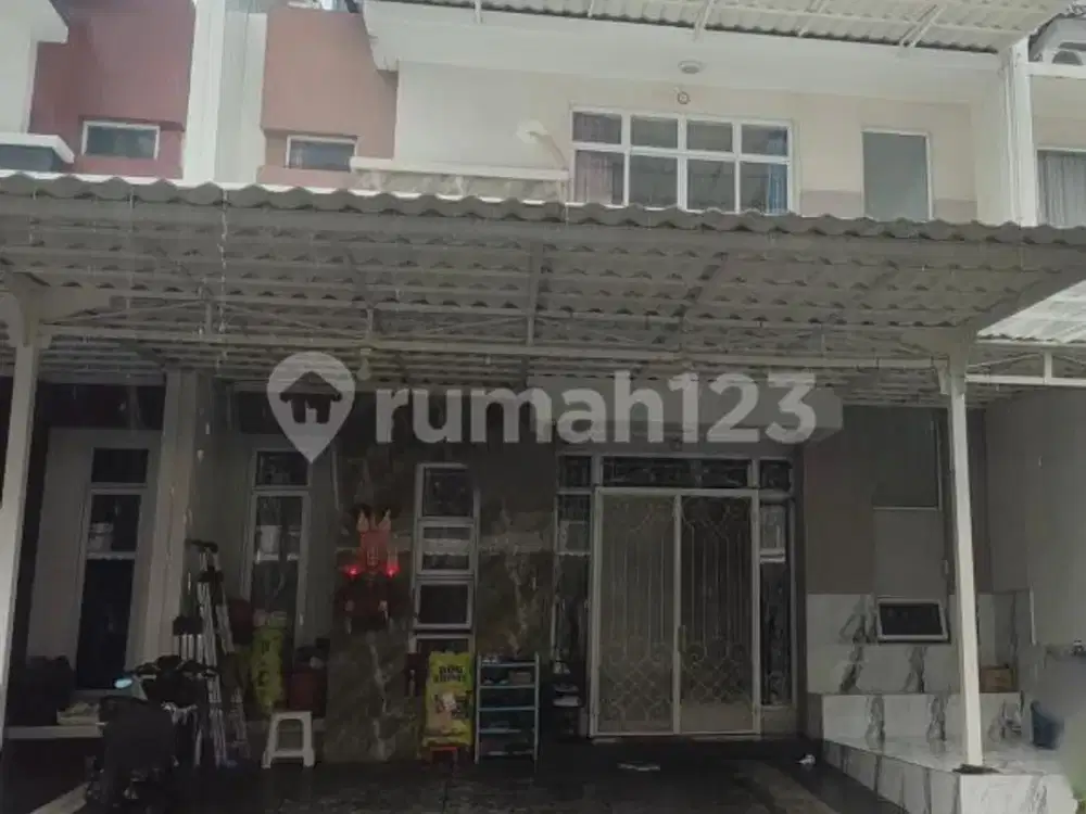 Rumah di Green Lake City, Cluster American Latin