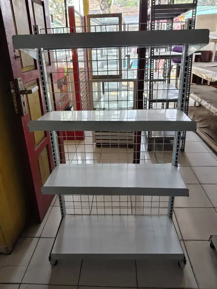Rak Gondola Minimarket Murah dan Awet, Siap Pakai!