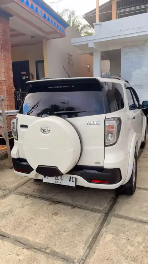 Daihatsu Terios ADVENTUR 1,5R MT thn 2017