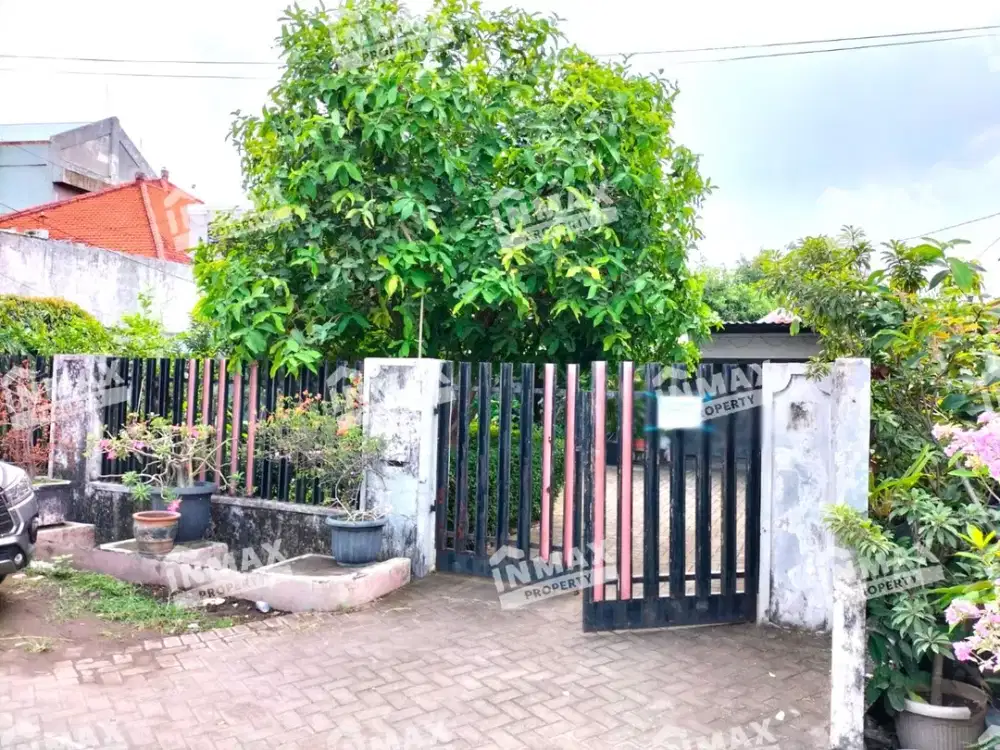 Rumah Luas Semi Furnished Kutisari Surabaya, Row Jalan Lebar Dekat Sierr