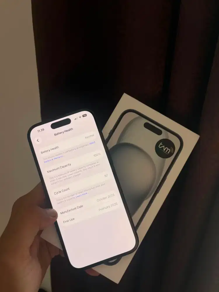 Iphone 15 128gb ibox garansi on 2027
