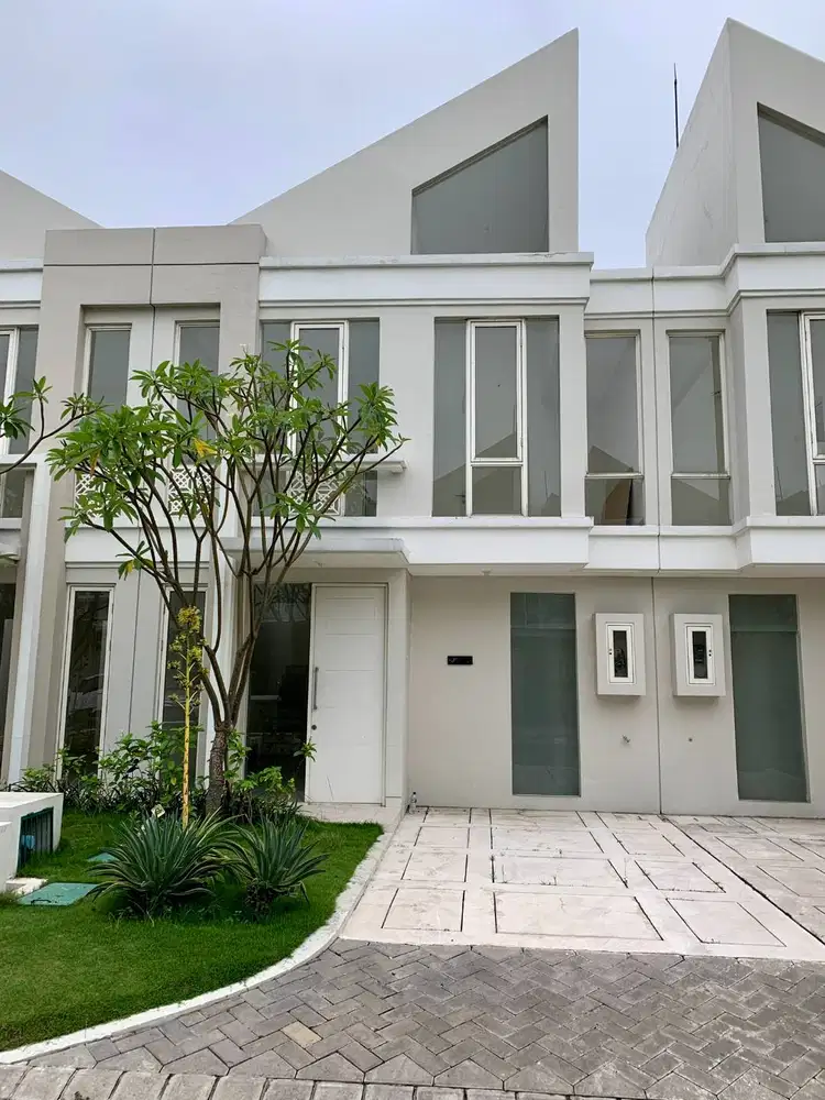 Disewakan Grand Pakuwon 2 lt Cluster Adelaide