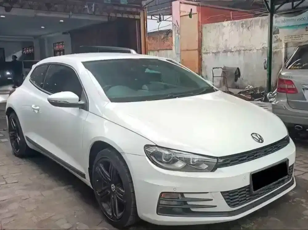 {CASH} Scirrocco R-Line 1.4 TSI Km 58rb ATPM Record Siap Pakai Orsinil