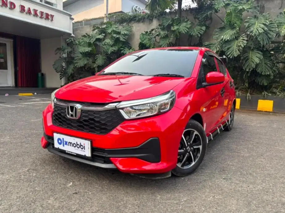 LOW DP Honda Brio Satya 1.2 E Bensin-AT 2025 FCB