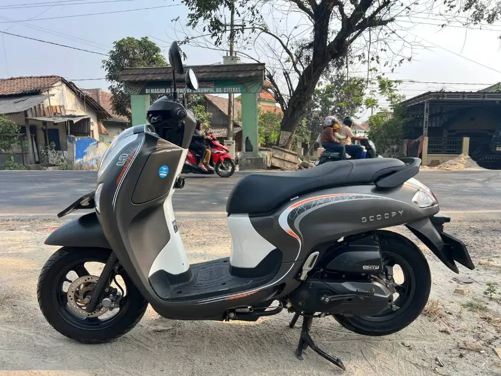 SCOOPY SPORTY TAHUN 2025