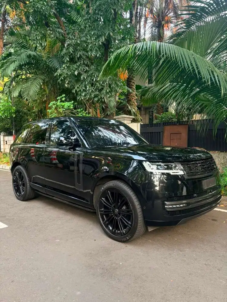 Range Rover 3.0L SWB P400 first edition