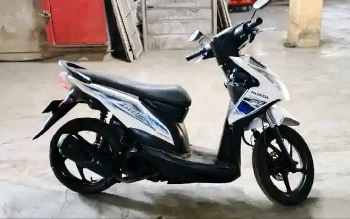 Honda Beat 2015