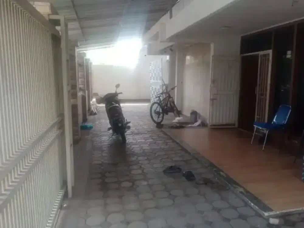 SUPER MURAH*DISEWAKAN RUMAH LUAS & SUPER STRATEGIS DI SAYAP JALAN SOEKARNO HATTA DEKAT BATUNUNGGAL INDAH