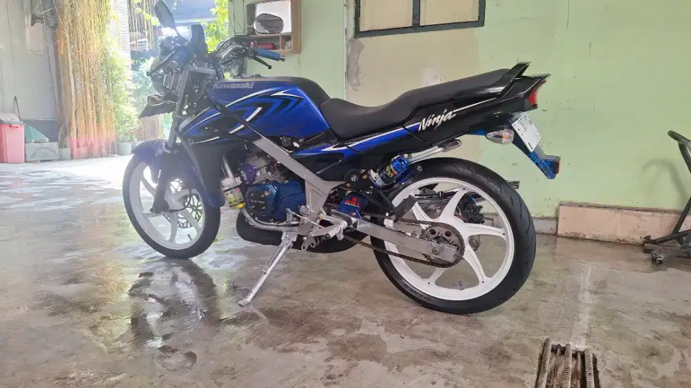 KAWASAKI NINJA SS 2012