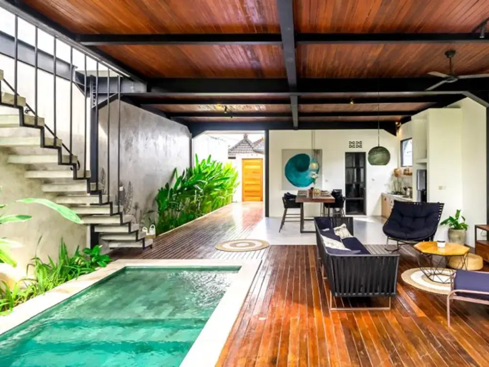 Modern Industrial Style Villa with Green Views in Tumbak Bayuh