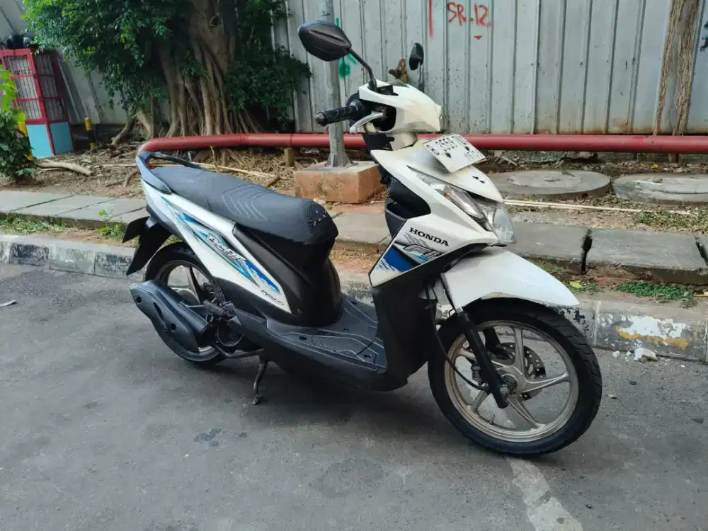 Honda Beat 110cc PGM-FI Thn 2013