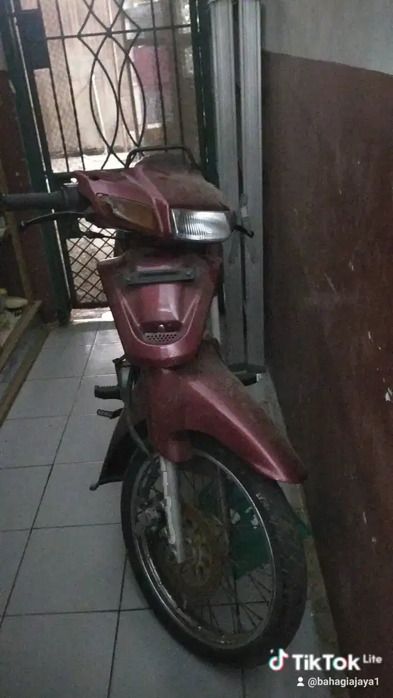 Di jual satria lumba THN 2001 surat lengkap pajak tewas.