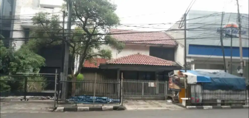 Rumah Strategis Jalan Utama sebrang RSHS