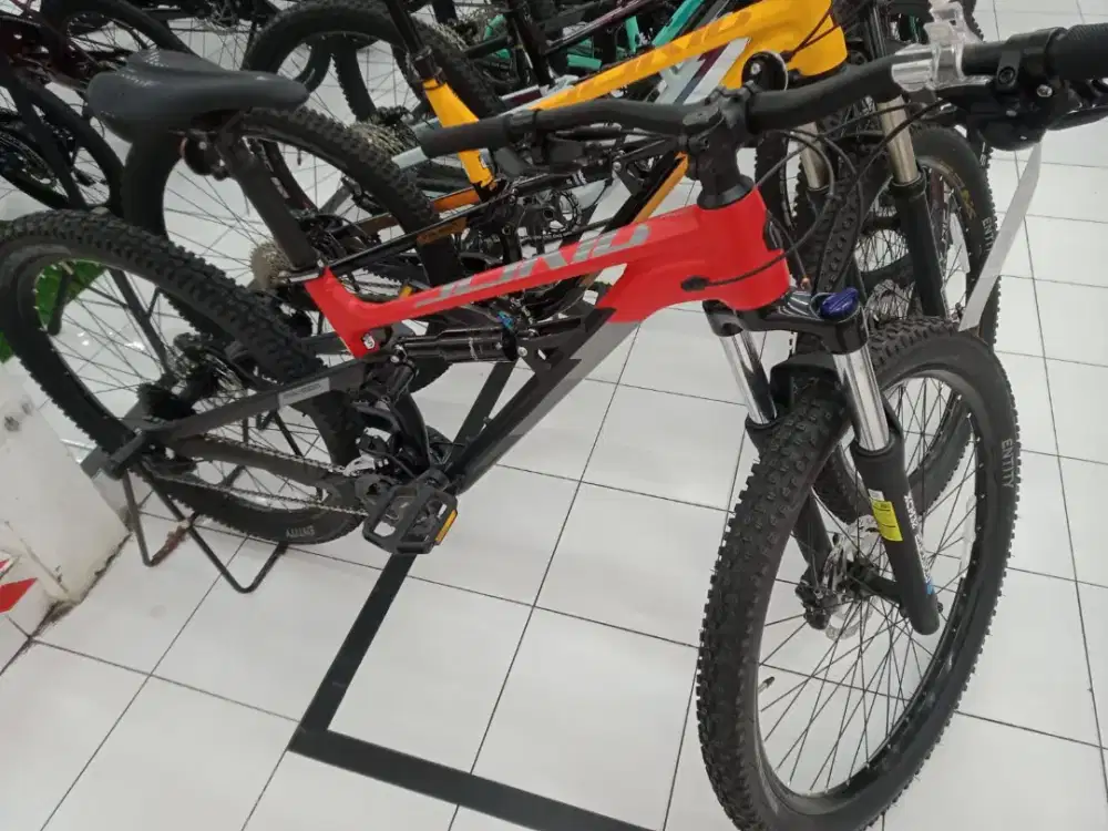 Polygon Siskiu D5