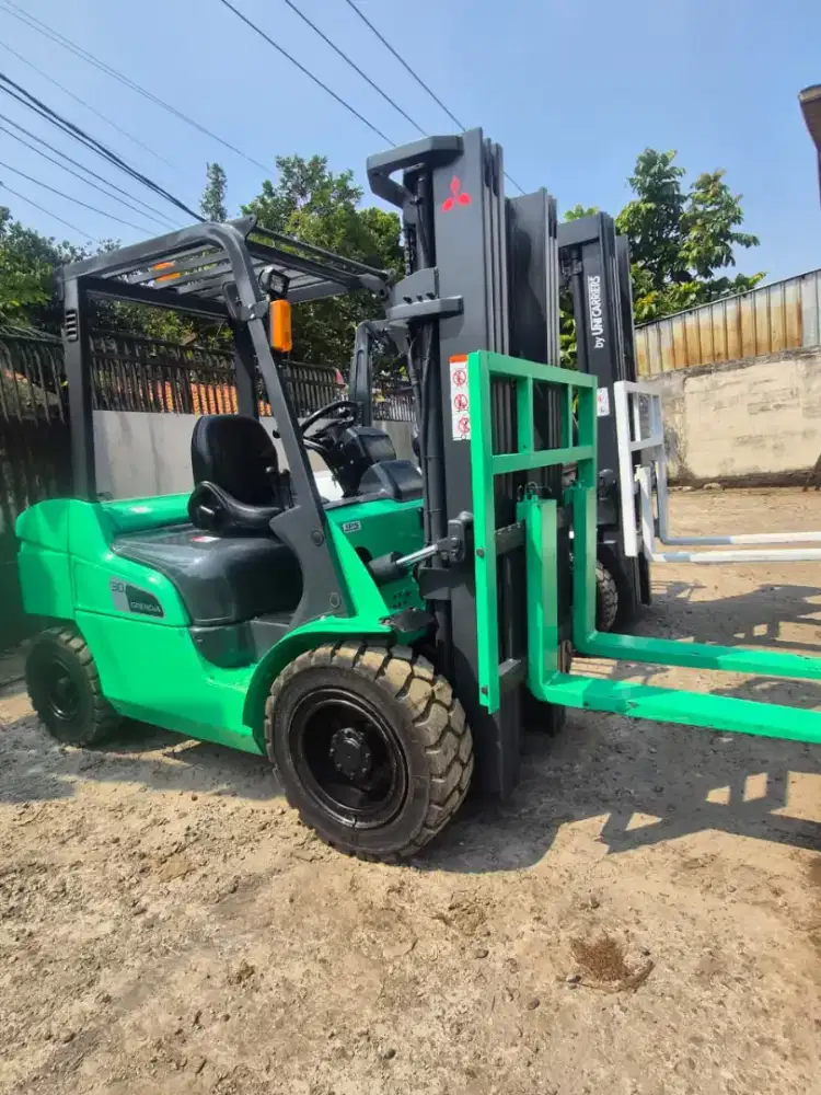 Forklift 3 Ton 2021 Mitsubishi unit bagus siap kerja