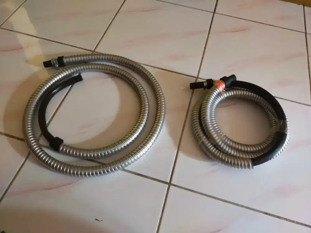 2 selang kompor gas