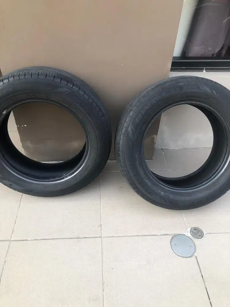 Ban dunlop bekas