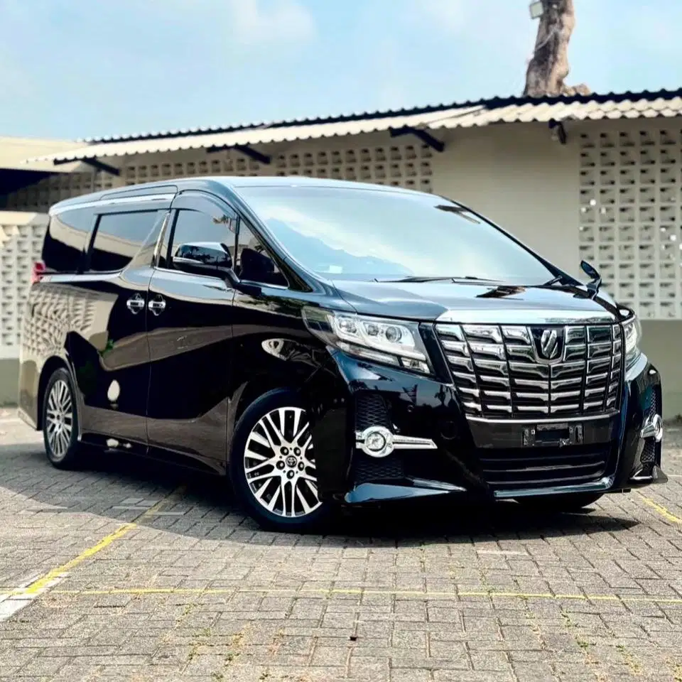 (CASH) Toyota Alphard SC CBU 2017