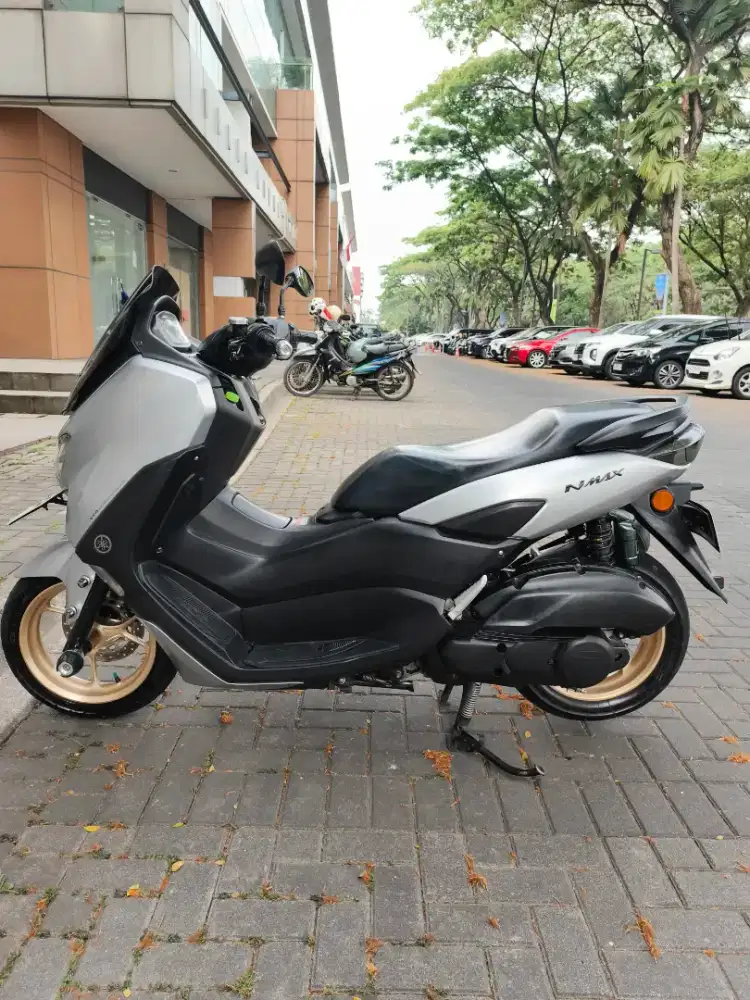 Yamaha NMAX New Gen 2020 Silver (Produksi 2023)