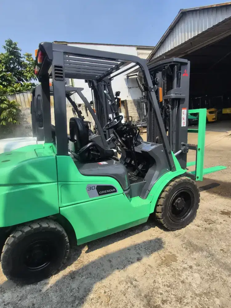 Forklift 3 Ton Mitsubishi 2021 siap kerja