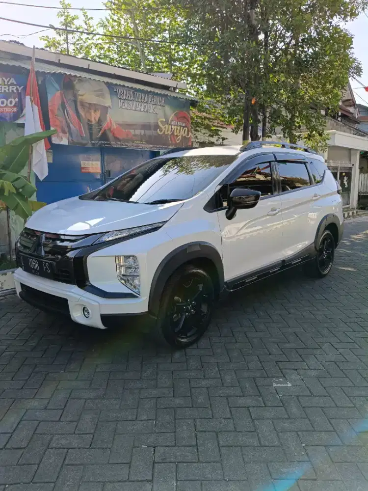 Xpander Cross Premium Rockford 2021 Like New