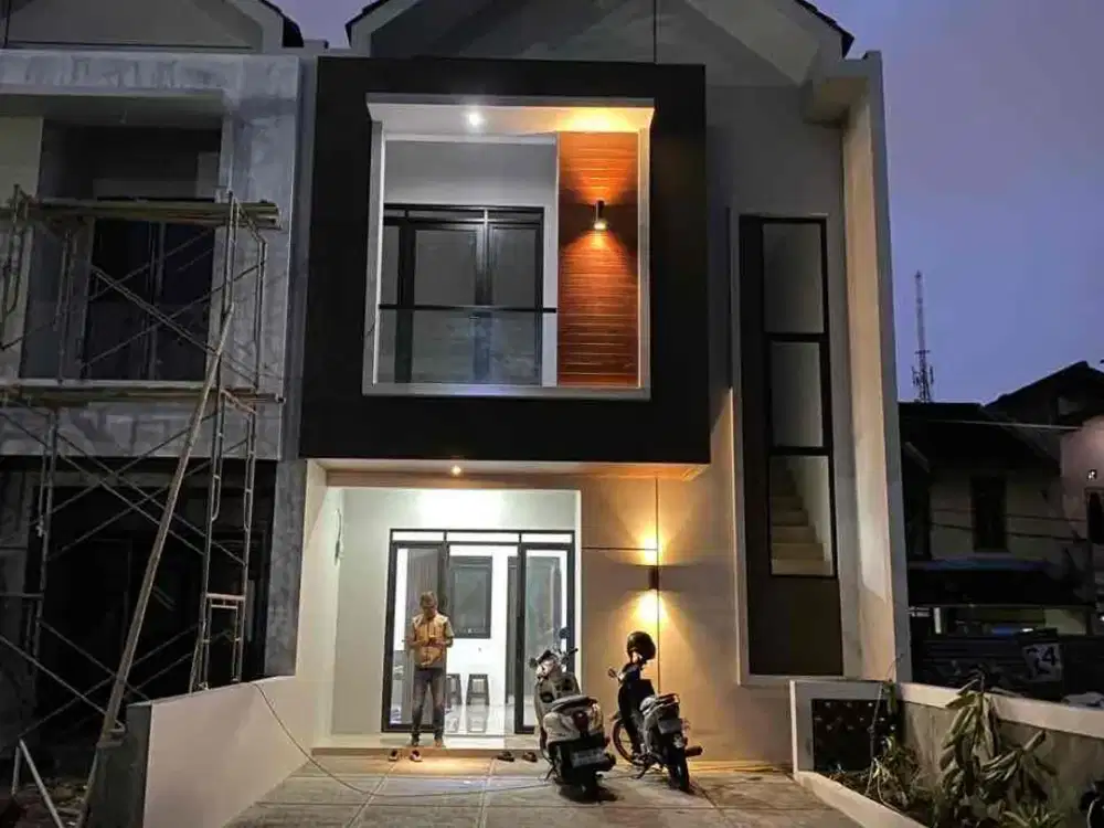 Rumah 2 lantai di antapani Cluster Green Antapani