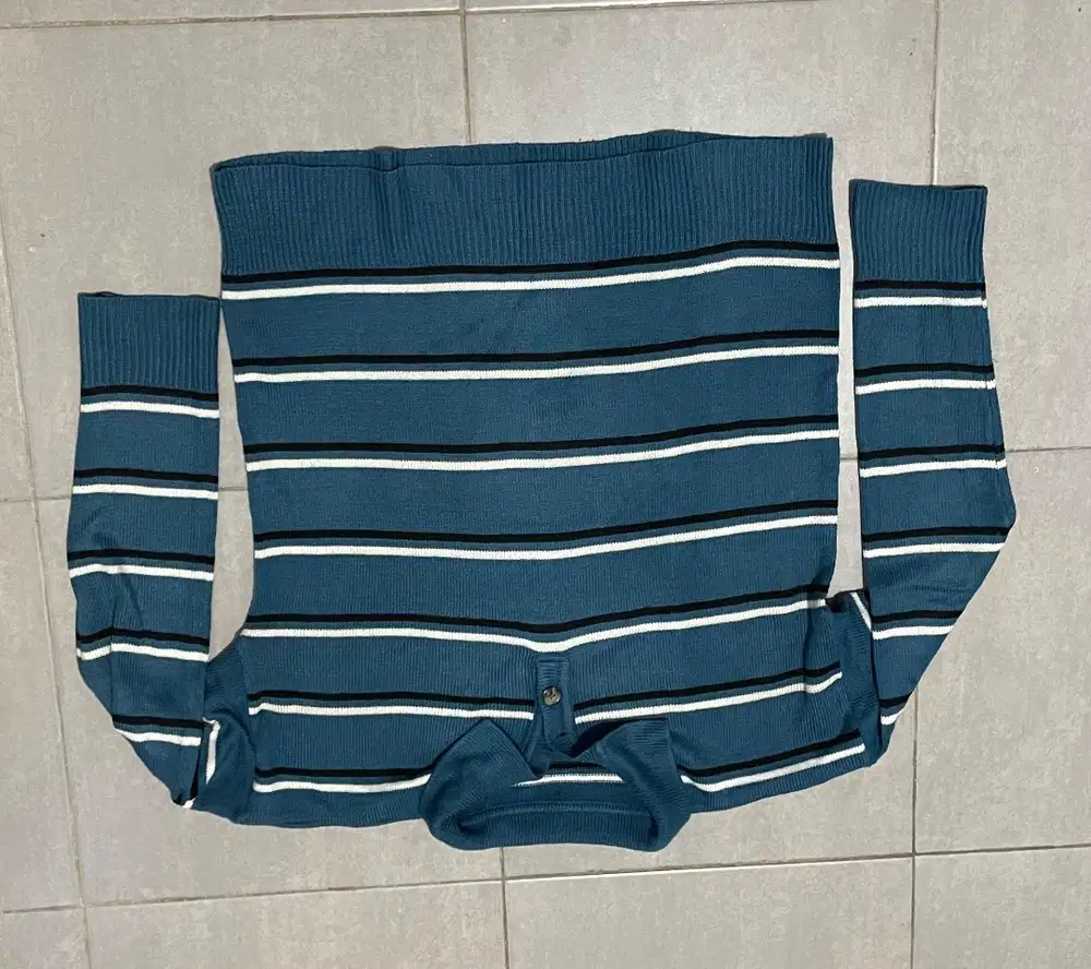 model garis garis, sweater
